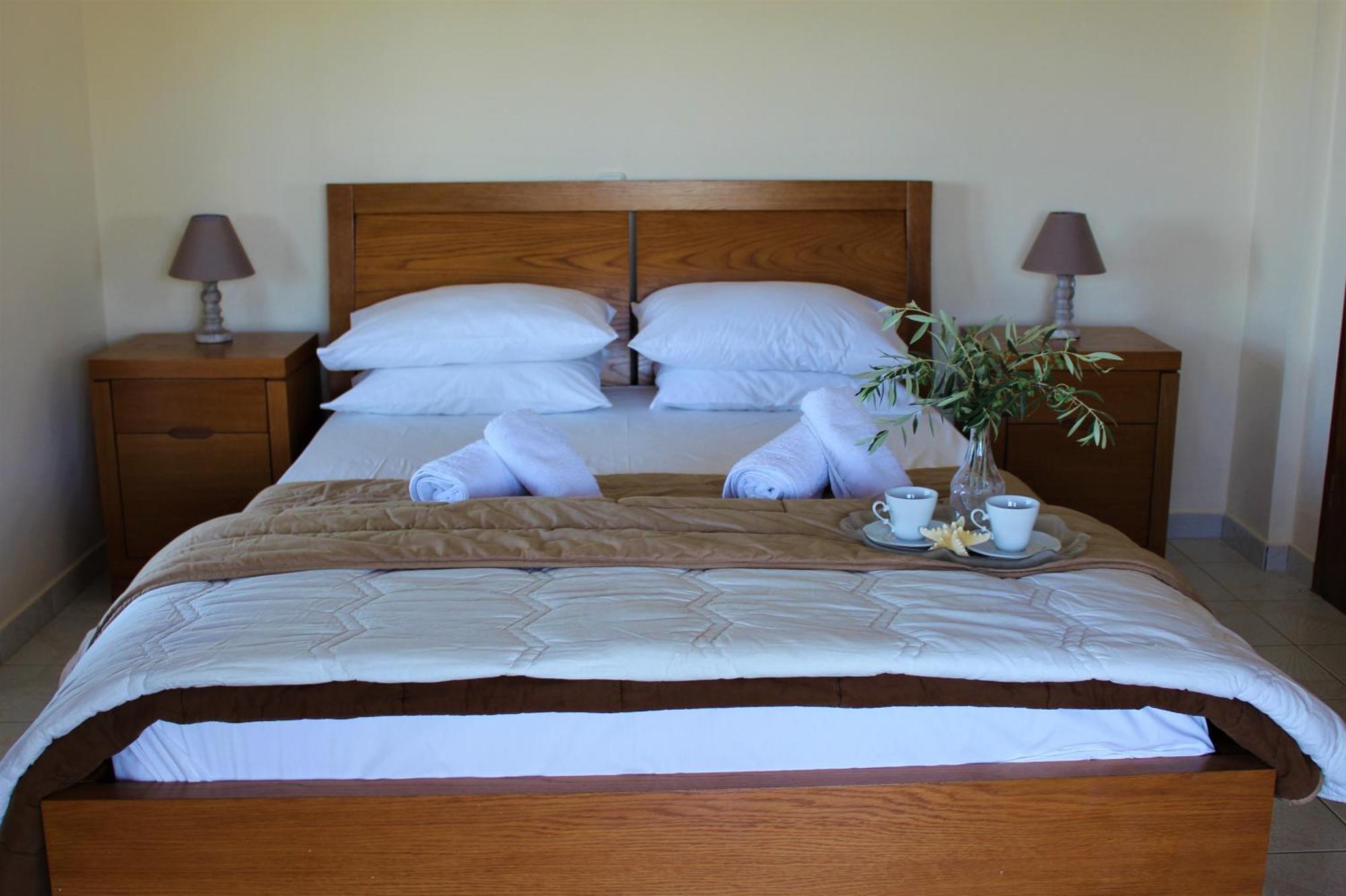 Sofia Apartments Koróni Екстериор снимка