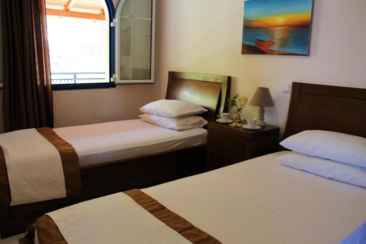 Sofia Apartments Koróni Екстериор снимка